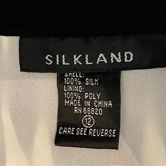Silk Land 100% Silk With Black Cream Office Career Date Skirt NWOT Size 12 - Picture 8 of 10